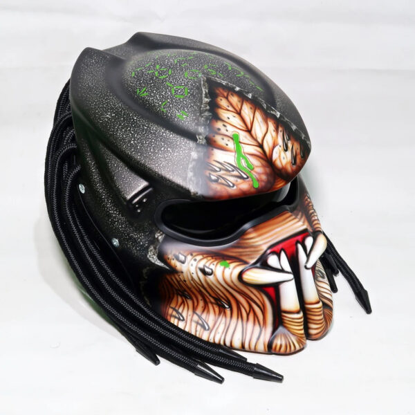 Custom Helmet Predator Motorcycle Had Painted 3D Monster - Image 3